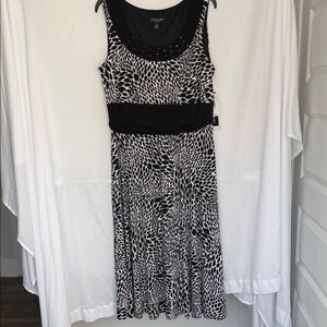 Perceptions Monochrome Abstract Midi Dress